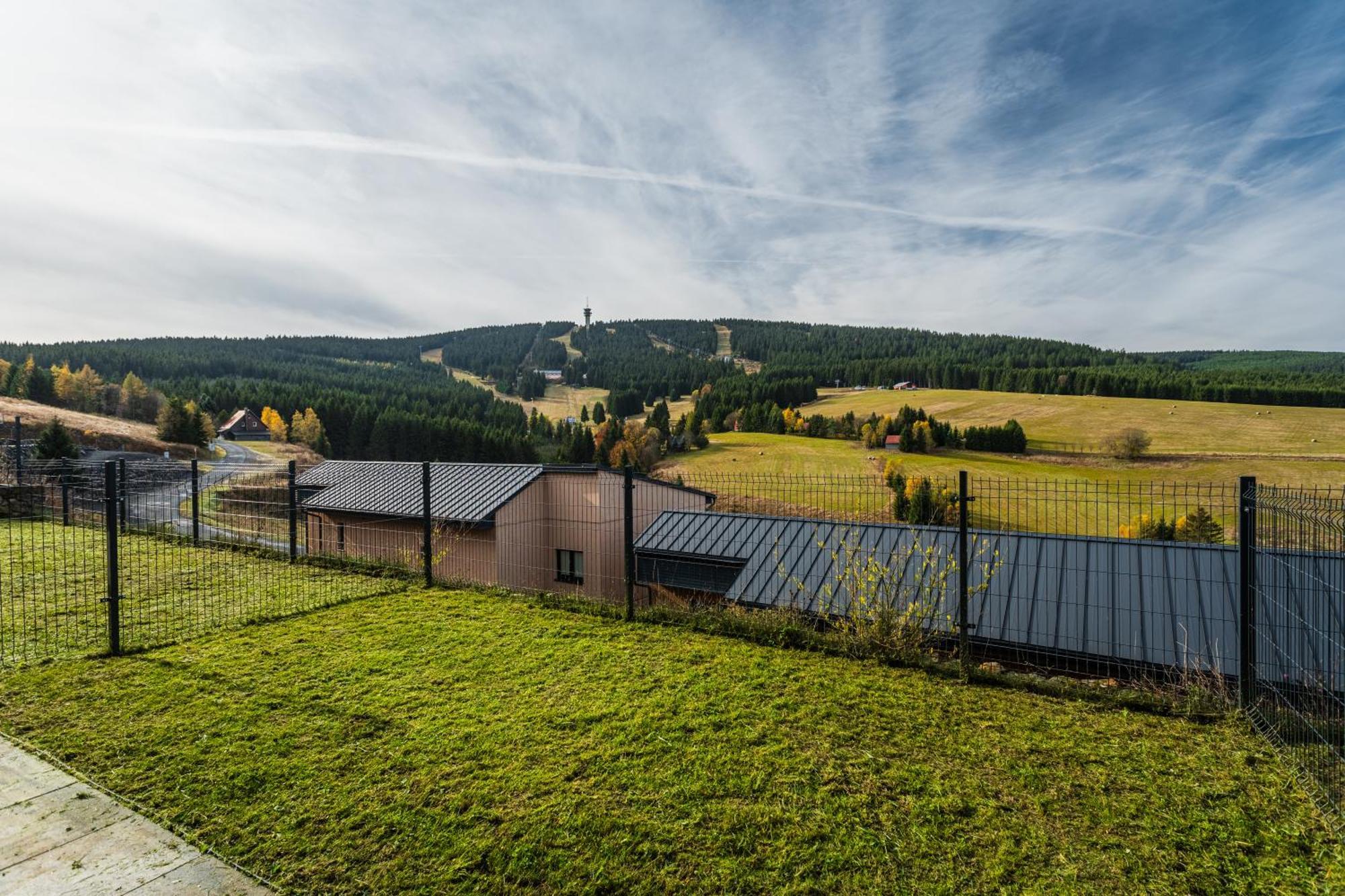 Apartmany Vista Klinovec Loučná pod Klínovcem Eksteriør bilde